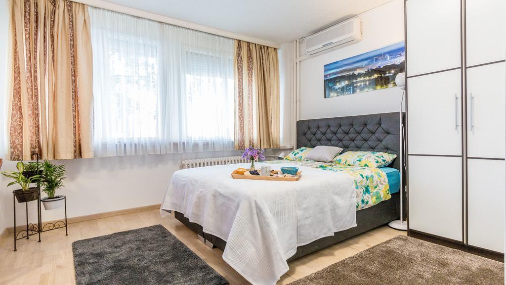 Lake Side Apartments By Zagrebrent Ngoại thất bức ảnh